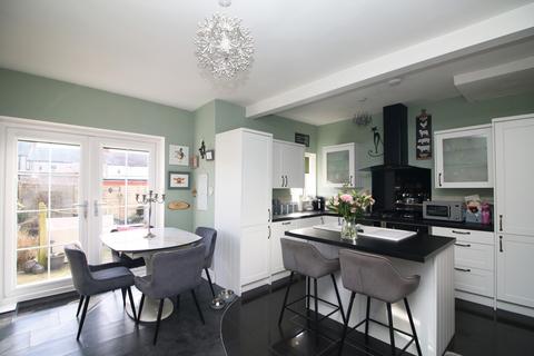 10 Auburn Grove, Blackpool, FY1 5NJ