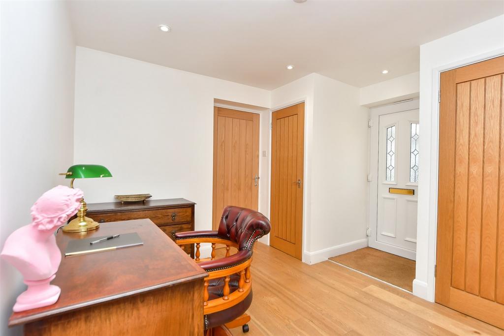 Annexe Entrance Hall