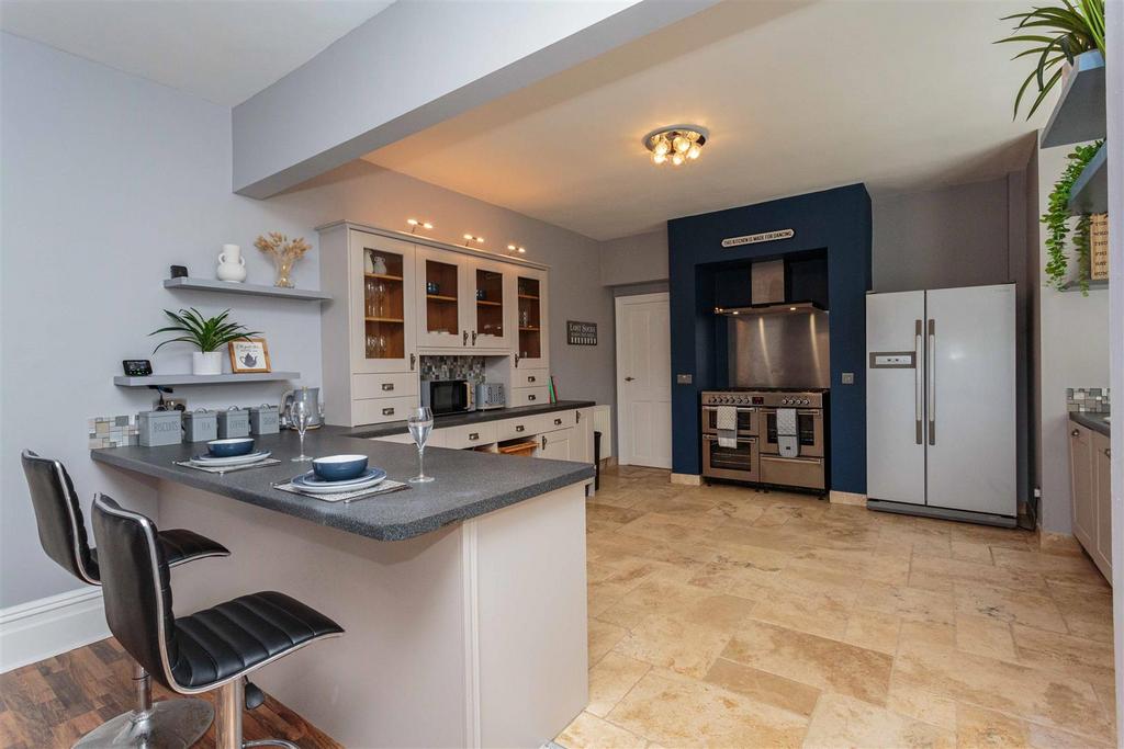 Open plan dining kitchen