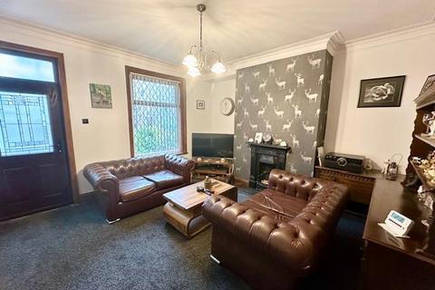 2 bedroom end of terrace house for sale, Fernfield Terrace, Boothtown, Halifax