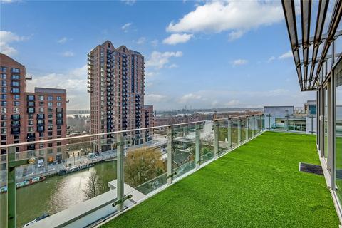 3 bedroom penthouse for sale, Waterside Way, London, N17