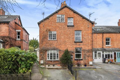 4 bedroom end of terrace house for sale, Oswestry SY11