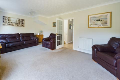 15 Coltsfoot Close, Cambridge, CB1 9YH