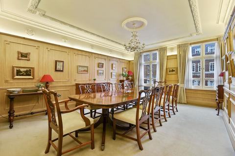 3 bedroom flat for sale, Weymouth Street, Marylebone Village, London, W1G