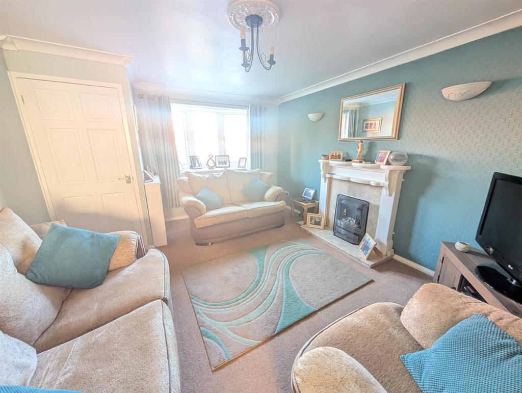 Lounge B