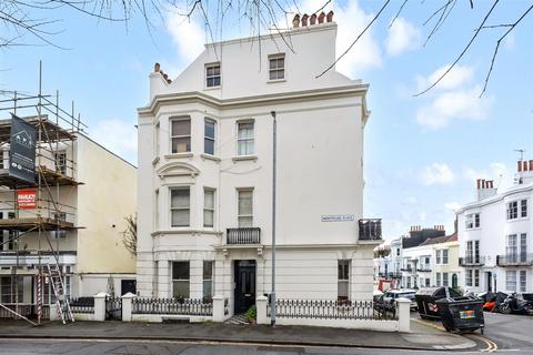 Studio for sale, Montpelier Place, Brighton