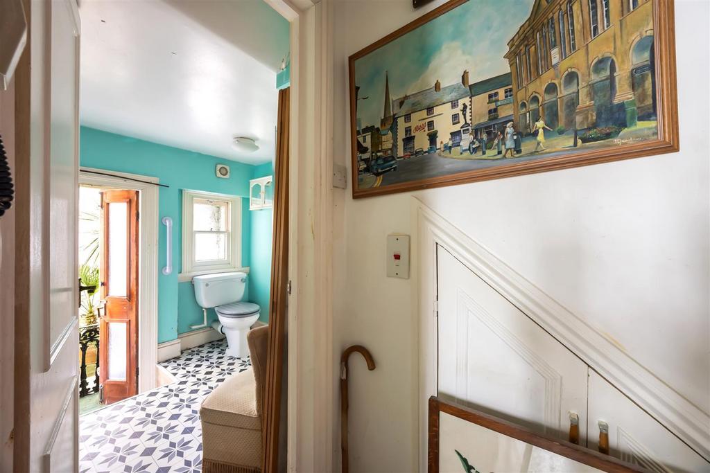 Shower Room/WC