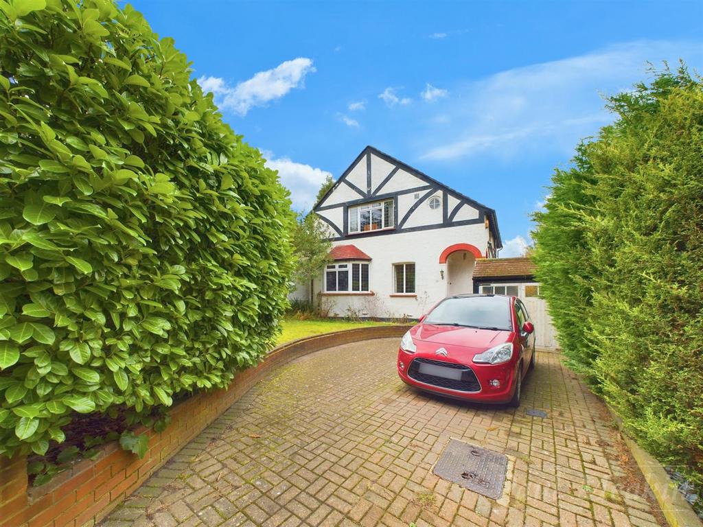 Beech Avenue