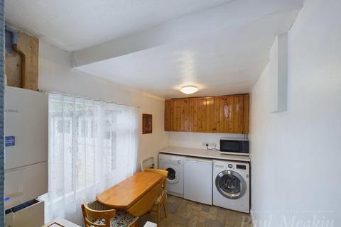 3 bedroom detached house for sale, Beech Avenue, South Croydon