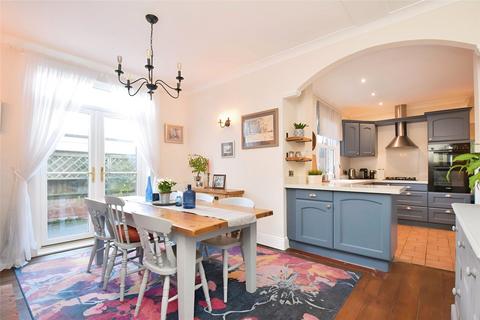 3 Broad Road, Wickham Market, Woodbridge, IP13 0RJ