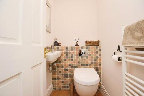 3 Broad Road, Wickham Market, Woodbridge, IP13 0RJ