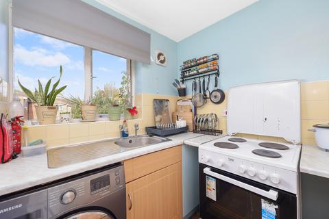 Studio for sale, Jack Clow Road, West Ham, E15