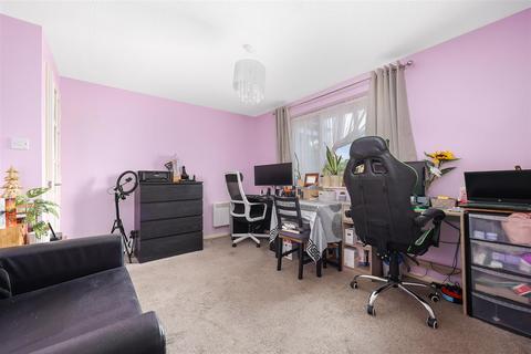 131 Jack Clow Road, London, E15 3AR