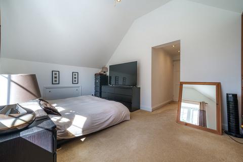 35 Denmark Avenue, Woodley, Reading, RG5 4RS