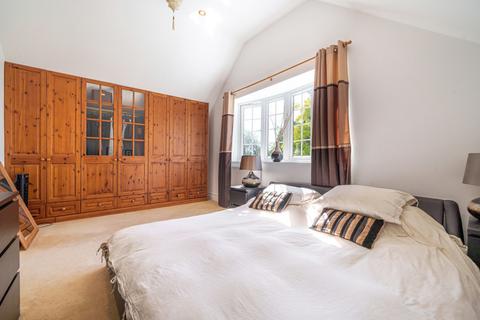 35 Denmark Avenue, Woodley, Reading, RG5 4RS