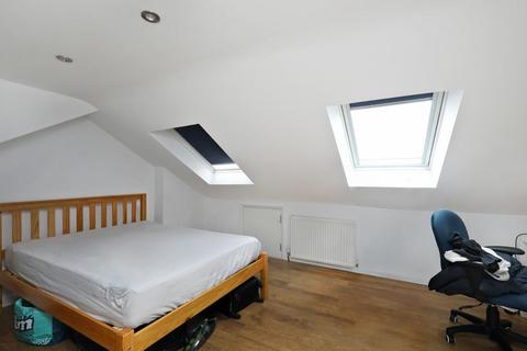 6 bedroom end of terrace house for sale, Bollo Bridge Road, Acton