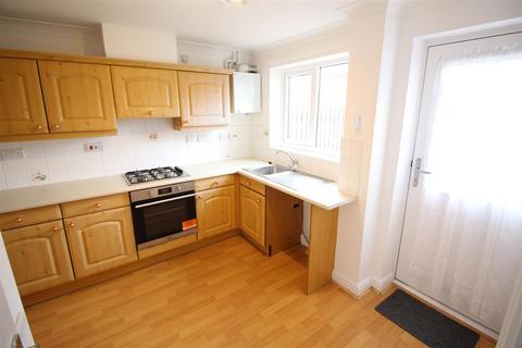 3 bedroom semi-detached house to rent, Seaton Place, Wideopen