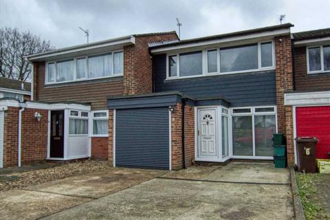 3 bedroom terraced house for sale, Colchester CO2