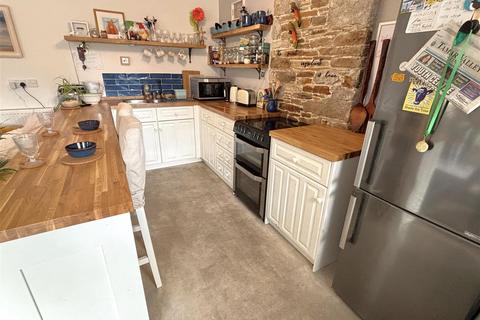 2 bedroom cottage for sale, Calstock Road, Gunnislake