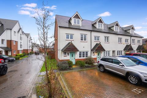 4 bedroom end of terrace house for sale, Ledger Close, Sittingbourne, ME10