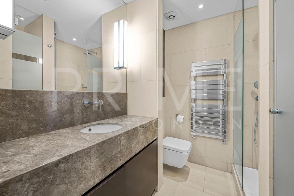 BATHROOM3 (6).jpg