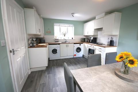 3 bedroom terraced house for sale, Fred Ackland Drive, King's Lynn, PE30