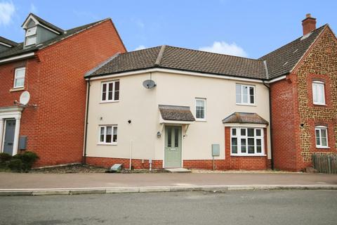 3 bedroom terraced house for sale, Fred Ackland Drive, King's Lynn, PE30