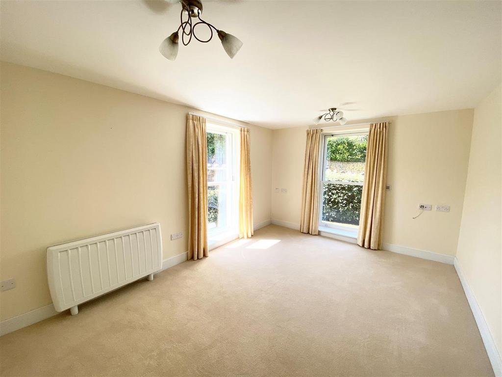 Living Room.jpg