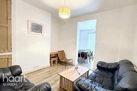 3 bedroom terraced house for sale, Park Street, Slough