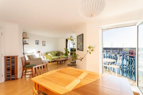 3 bedroom apartment for sale, The Strand, Brighton Marina Village, Brighton