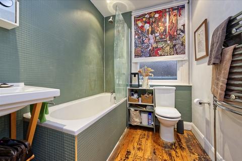 2 bedroom flat for sale, Shepherd's Bush W12 W12