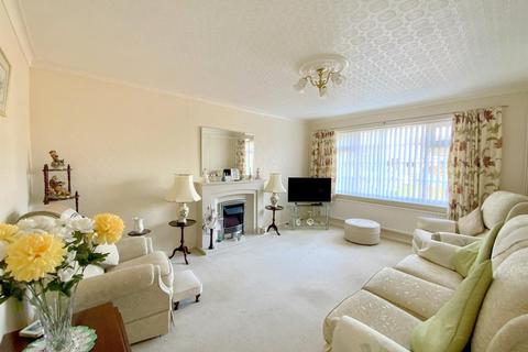 2 bedroom semi-detached bungalow for sale, Elsham Drive, Waltham, Grimsby