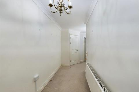 2 bedroom apartment for sale, Malmesbury Road, Chippenham , SN15 5LJ