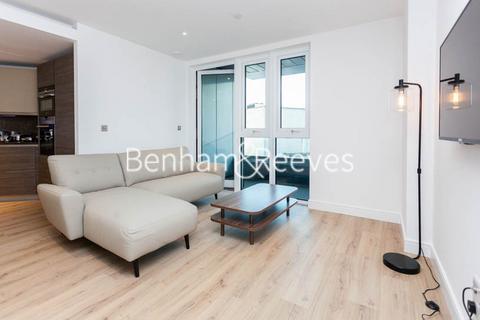 2 bedroom apartment to rent, Sovereign Court, Hammersmith W6