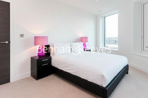 2 bedroom apartment to rent, Sovereign Court, Hammersmith W6