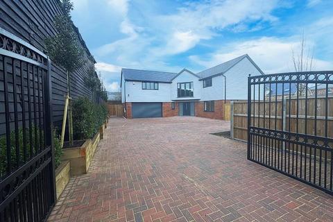 5 bedroom house for sale, The Hollies, Potton SG19