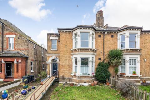 2 bedroom maisonette for sale, Trewsbury Road, Sydenham, London, SE26