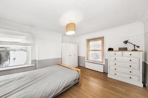 2 bedroom maisonette for sale, Trewsbury Road, Sydenham, London, SE26