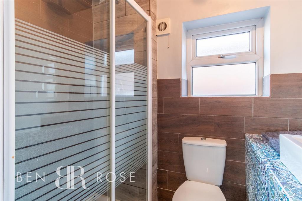 Master Ensuite