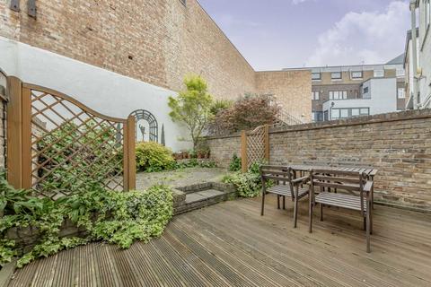 3 bedroom house for sale, Lanfrey Place, London W14