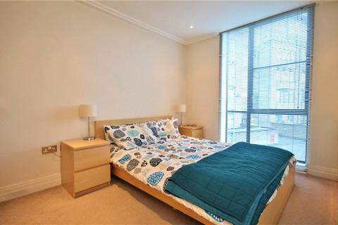 1 bedroom apartment for sale, Town Meadow, Brentford, TW8