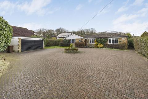 3 bedroom detached bungalow for sale, Park Street Lane, Park Street, St. Albans