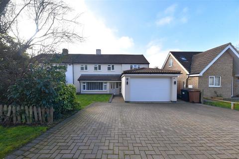 4 bedroom semi-detached house for sale, Lodge Way, Stevenage