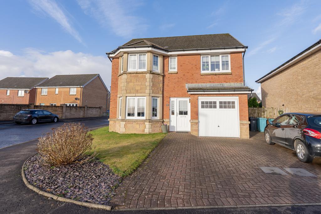 4 Bedroom Detached for Sale