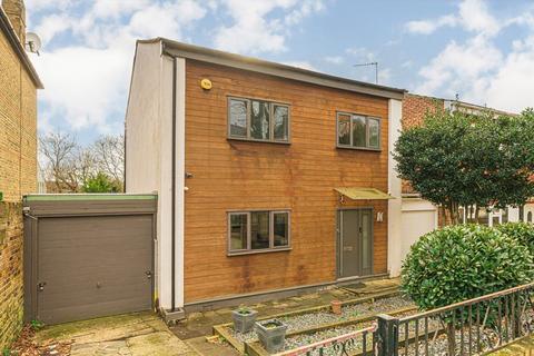 7 Grove Road, Isleworth, TW7 4JJ