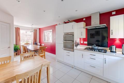 2 Cowslip Close, Catshill, Bromsgrove, B61 0GF