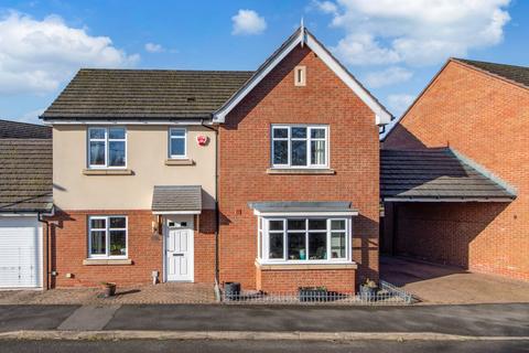 2 Cowslip Close, Catshill, Bromsgrove, B61 0GF