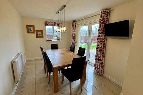 15 Lingen Field, Sutton St Nicholas, Hereford, HR1 3FG