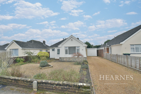 3 bedroom detached bungalow for sale, Bramley Road, Ferndown, BH22