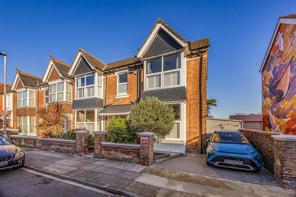 31 Festing Grove, Southsea-Small-Portico Marketing-